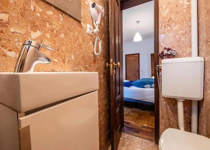 Guest house Celas Dream *